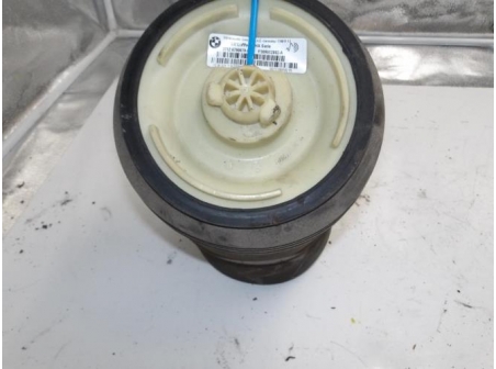 105414724-2245da98-501e-43ea-9ca8-8cefc2674baf-Piece-Amortisseur-arriere-droit-BMW-b54fdfea75aff90a1d493feff5329c49ade4bb91856628a2000ea8cd025a716a_m.JPG