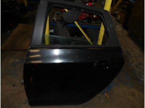 105419210-2e958dc6-c4a0-4b04-90fa-5972e2ab10a0-Piece-Porte-arriere-gauche-OPEL-f752ab54da794f2396881fbfe58a5066b90b6941f5aa5e9fdbb056664d3608cd_m.JPG