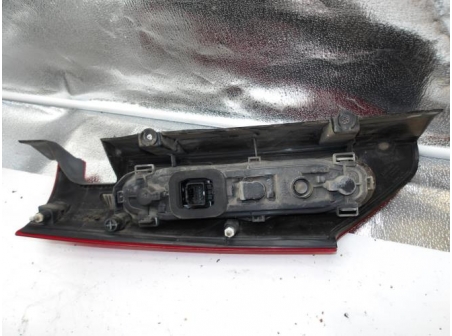 105423996-731570c2-6d67-4a61-8c9d-6076343df3c5-Piece-Feu-arriere-principal-droit-RENAULT-KANGOO-2-PHASE-1-15-DCI-8V-TURBO-660cc7f34f8be331d51938ebae04929e2c4cd7512d5fd2f35aa8acba2c231f56_m.JPG