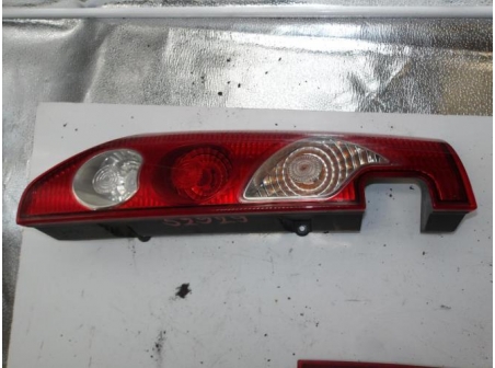 105424017-97101468-5345-4f5e-acbf-0021025786c2-Piece-Feu-arriere-principal-gauche-RENAULT-4df2243e6680f8de2f88b959cfdccf5472a9ba1e24113b8eeaa9a4c3036b0b85_m.JPG