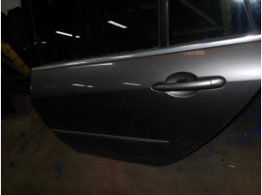 105432484-dfd46017-4a22-4008-9af3-887b5187c37e-Piece-Porte-arriere-gauche-RENAULT-LAGUNA-3-PHASE-2-BREAK-20-DCI-16V-TURBO-32b1e7086f49c032e24fc5616334f2003ed0ec3feda146c08f9aee5022a6dd1b_m.JPG 2