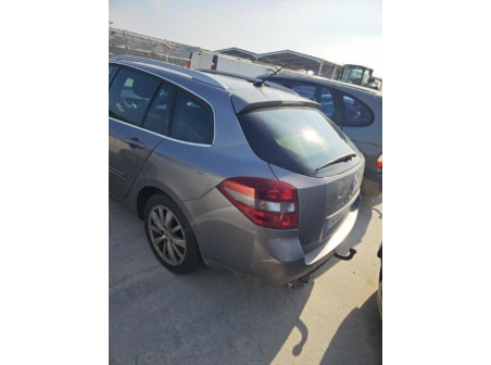 Vehicule-RENAULT-LAGUNA-3-PHASE-2-BREAK-2011-04d96ffed69d73b4aa289c752efcca251d905fa520ac501204713bacd1948daa_mtn.jpg