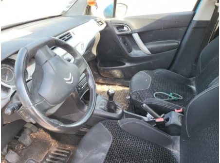 Vehicule-CITROEN-C3%202%20PHASE%201-2010-c8f306d73fe903bc24102efc2cfada19c0e6a3f79c2ad58bbd742eccd6317b29_m.jpg
