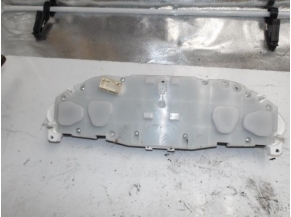 105484121-28c8a3d0-36f4-4368-96f2-3ed561b8041a-Piece-Compteur-PEUGEOT-dfee4bb23804ae7b257afa0079c5983c669576164c784f32b8aee1693d0759a3_m.JPG 2