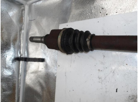 105484604-274e7e29-df75-4ab4-a983-7b0a3cc8f780-Piece-Cardan-droit-PEUGEOT-52cd375606ccfbbb447265bd7843bda37a1ee14a15499feac19241edcd13f707_m.JPG