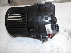 105485134-6ce0f300-1090-4a1a-8e57-2c6e1cb42747-Piece-Ventilateur-chauffage-PEUGEOT-7a229c81dbe058725485a6810d7963e9521cfa9402e221fe3cf1183735783f00_m.JPG 2