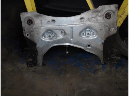 105516963-20819f25-5c84-42df-9362-4814a5804902-Piece-Berceau-avant-RENAULT-e9a0f724fdf60cb459cce96f2979108fa665215b72812aa6bb7cbb250920a3a2_m.JPG