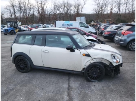 Vehicule-MINI-MINI%202%20R55%20CLUBMAN%20PHASE%201%20BREAK-2010-1502ed58816f9f356e21466d581b9925b4c2fbfb00db115d158f645c53ce6b4f_m.jpg