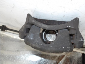 105533200-73e7746f-c93e-44f4-bbbb-1606805b98e5-Piece-Etrier-avant-gauche-RENAULT-61a1597435c346e8ddf1aeb93728149d2e1f0476daaa2ff65814f9b49d709c0b_m.JPG 2