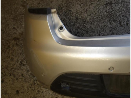 105537914-6bd7c071-24e1-4932-b5e5-cf46e7f88f26-Piece-Pare-choc-arriere-RENAULT-CLIO-4-PHASE-2-15-DCI-8V-TURBO-b4528978d2884f097f893038d3c3b8cb1bdaff5526b30a22c9d6e8ed8626c575_m.JPG