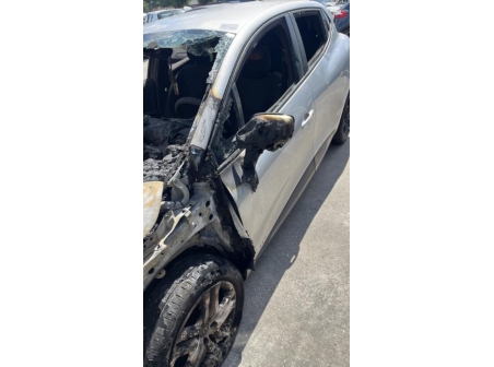 Vehicule-RENAULT-CLIO%204%20PHASE%202-2018-61e808996644c9e7f4b673a3c9661460bd69e8fdf10419fad9128677b0e3f7e8_m.jpg