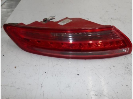 105543999-19c646cc-3550-492b-9429-fee1d30f454b-Piece-Feu-arriere-principal-gauche-RENAULT-eb3f0565977f70b0a950a9c8801c1b602f43a9988d36cccb460c162aeec9d2d2_m.JPG