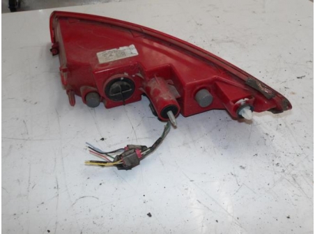 105543999-bd945d12-b11c-453f-8fc0-6c9969649878-Piece-Feu-arriere-principal-gauche-RENAULT-7aab91304176acdbce90c5e3e105950dd03f6bc0af171d93b979de6cc6e0a0f3_m.JPG