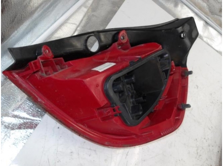 105566368-a2165e1c-7097-4a8b-a582-4538379d5af5-Piece-Feu-arriere-principal-gauche-RENAULT-CLIO-3-PHASE-2-16i-16V-e6ae0fe7ea29c95ca694ed1300d89471aecb24e6618fd9e7feba48bad0d544ea_m.JPG
