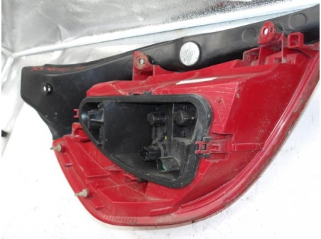 105566389-e8d607d0-ebaa-4629-8365-a43aceffed5b-Piece-Feu-arriere-principal-droit-RENAULT-ac1ca9e8219ceafa4637ac9419d0e3f63827b635534b58732cee18019e18d4ab_m.JPG