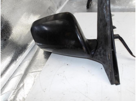 105581925-aa677298-b3bb-4daa-90f0-64a1eaf9d9ad-Piece-Retroviseur-droit-TOYOTA-e1d5dcc5dfda03eefac13a98b225c0fc2c20970c565e4fbfd65ad1f39ef75e2c_m.JPG