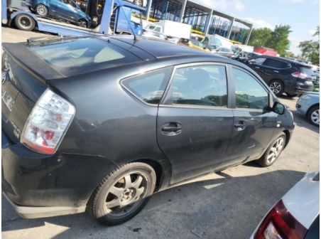 Vehicule-TOYOTA-PRIUS%202-2008-ccf3e4bb8358174ecec13c818a8c022caaaf633506aeeaa8ddcf88b9d3500cd8_m.jpg
