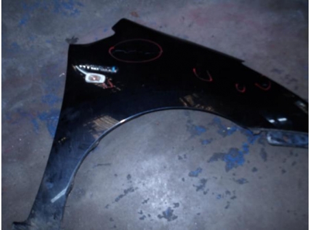 105583007-60d4fbba-dea0-4af4-810c-fa39e7ea939a-Piece-Aile-avant-droit-TOYOTA-664b9bb21304b756fa2862da9f85b36c3ace5ae1600fde47087811448758689a_m.JPG