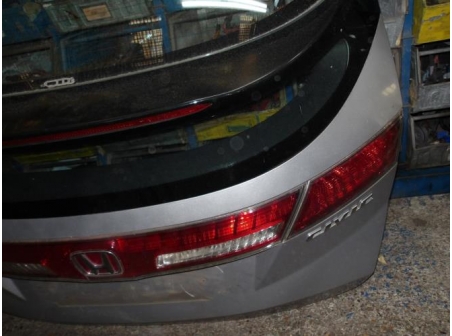 105588947-e4eb87af-6cf5-4a19-a5c4-54ce68ed468d-Piece-Malle-Hayon-arriere-HONDA-CIVIC-8-PHASE-2-22-CTDI-16V-TURBO-d2598962668e766a264c31b301632e2b72a2ef1cd7c7c456971fc70b70a08e4a_m.JPG