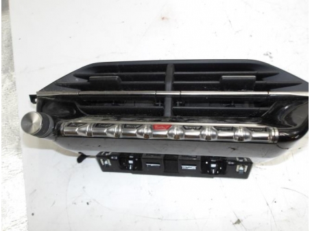 105646186-4a799dfb-cda5-43fe-ab57-a4f8612e7761-Piece-Commande-autoradio-PEUGEOT-d790dc73af0bc916ac6cea0e7bd2346f73d7d021a8e6ea70ba8538e49f44afa2_m.JPG