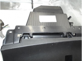 105646649-8b8cca17-c37c-4c1d-8357-c9d0896328a7-Piece-Boite-a-gants-PEUGEOT-37a8031d0eeafc118423a194f1e7ebcbf73d3d8a381a0d5f199e4f8e750521b3_m.JPG 2