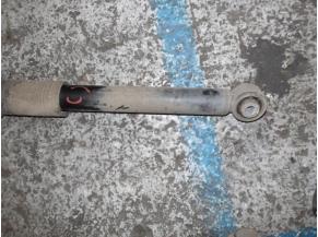 105648513-7aa1591f-5457-49dc-9617-d917d697fc83-Piece-Amortisseur-arriere-gauche-PEUGEOT-1d864a407ea2a222a3613e4d2b201b0a1e019d4727b60e2e6ce8f778f2d956a1_m.JPG 2