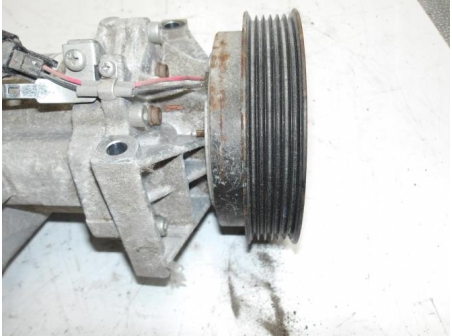 105654865-b6022586-2ad4-4e15-b06f-916dc5e8941e-Piece-Compresseur-clim-DACIA-df007678daff560d1f98829b5424e19d37946f40881b77fa64c136c93433a848_m.JPG