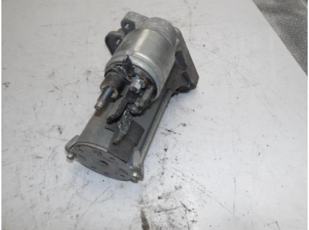 105655082-b7dbc841-ec38-4537-befe-603f56e6871a-Piece-Demarreur-DACIA-5e586a53da37a116ff83941f29f95f5eee1611843018098afa6dc497519aa87b_m.JPG