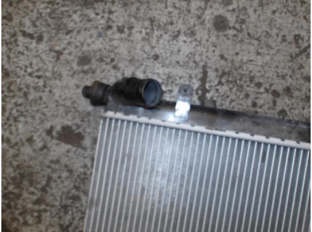 105656632-64dbd822-95fe-4b92-9271-730e9f046371-Piece-Radiateur-eau-DACIA-ed7c16ebd169eb2e118c66ec4169004e6ca0f80f2f887f8298b43205622721a0_m.JPG