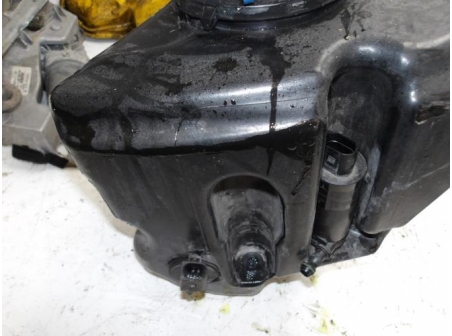 105669551-41f3d682-90d2-45b2-b780-79be531262e3-Piece-Vase-de-lave-glace-MERCEDES-11c306637d8c328cb23e8445cfecb81f6a2c6b8be324c31f9d298d192feeb3a3_m.JPG