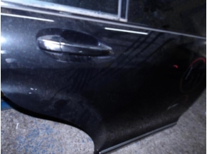 105670928-db07fa50-8adb-4e9c-b60f-592b26e95958-Piece-Porte-arriere-droit-MERCEDES-b587c89611021cec78fbab856d08bdab026f4074e04b12ce56c8e685410131b7_m.JPG 2