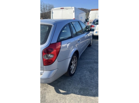 Vehicule-RENAULT-LAGUNA%202%20PHASE%201%20BREAK-2002-26f734fb33df046779f453b0ad6e1db8afb760ba05dab7d82484ac867ff0dfc5_m.jpg
