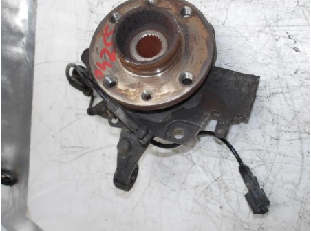 105780658-aa948bba-d201-4cb2-88b5-609f16905ade-Piece-Moyeu-avant-droit-RENAULT-02d4ed0044ef843242dfec65995638c3e0788c3cc76933f928c54aef20f2d5be_m.JPG
