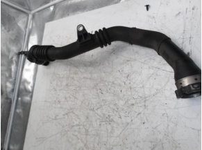 105780886-69cc511d-d391-4b24-8d3c-bfb90743b767-Piece-Durite-de-turbo-RENAULT-c03b4b1c3ce7954f5fb71d1a59dd7c4c21e0dfc7f998417fd665deaecb30e6fa_m.JPG 2