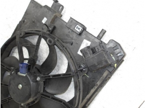 105791245-61979fb5-30c4-49df-8284-1d819803a250-Piece-Ventilateur-RENAULT-a4df618b78e3a7e2c3fb5f8a083c1b6c95da5cd29b91436813250fd2f31d2130_m.JPG 2