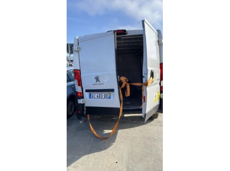 Vehicule-PEUGEOT-BOXER-3-PHASE-2-2021-61694faf92c8cd7ce2d3bb0fb5b6e6362479048eed672379e961684bd063e1d0_mtn.jpg
