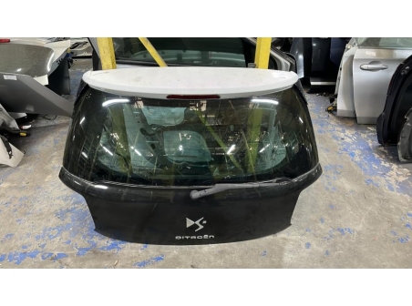 105866398-cfbd4a2b-e1ac-465f-a5ae-c06a61360f0a-Hayon-arriere-CITROEN-DS3-PHASE-1-eb87ecf2842c654332e838f14a5394af8fdb48210e9b2a8ba1c6920c89e8a4f1_m.jpg