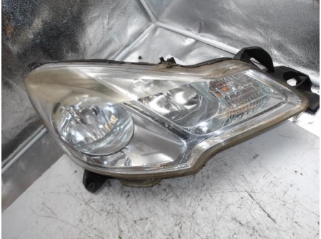 105867118-dfe7c464-9e32-467e-83c0-0c59526b206b-Piece-Optique-avant-principal-droit-CITROEN-DS3-PHASE-1-16-HDI-8V-TURBO-9b7d7939f7790bbd4b84974047fce985253b57af7cf18a9a0548bf7395e4c2c9_m.JPG