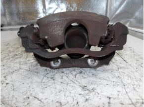 105868162-028b1c30-8808-4f3a-a615-60ceda422e10-Piece-Etrier-avant-droit-CITROEN-a2fdb0c9a88a4f73ab1086a464c4df83441cb8142cdc16adddb749358b23e608_m.JPG 2