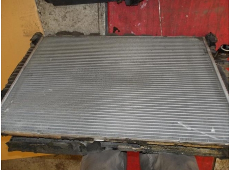 105879751-30435ad1-5db3-4341-a34d-41209a13b539-Piece-Radiateur-eau-FORD-MONDEO-3-36dff211b76ddb541ea80b822bcb6bd4bd4a254b8876516686fff7631fab5376_m.JPG