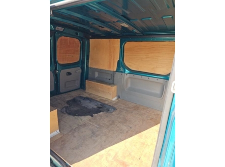 Vehicule-RENAULT-TRAFIC%202%20PHASE%202-2007-2fc84617c7693e4f321f8c4572735e2d2aa9a5b7c282224b05ac52af7296159b_m.jpg