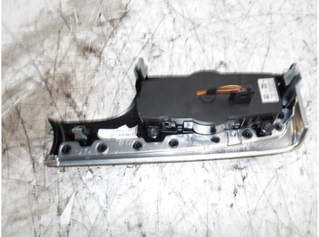 105885979-7c53079f-1a9c-44ef-a889-4cdcbc2b2c7f-Piece-Commande-de-phare-BMW-8c322fd47c804071158d6159120a3f9592692c4c1bcd1260df0462642c5ee2ce_m.JPG