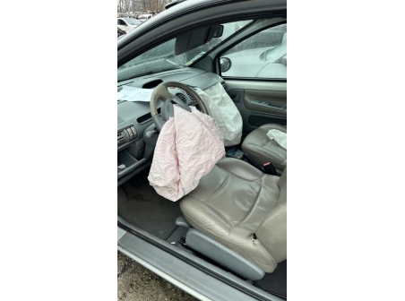 Vehicule-RENAULT-TWINGO%201%20PHASE%203-2007-8a434c5b9acd2618fb7534d45f05b2a4fb9266b430dff5b9c3eb6e41607b5dc8_m.jpg