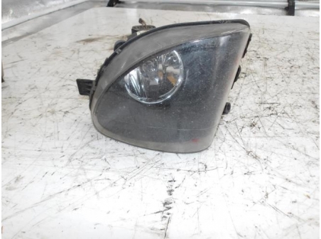 105940738-0927d266-31d0-4aab-898a-2641be70c563-Piece-Anti-brouillard-gauche-BMW-8134ad831c71855b4571d3245c959f418329ed448d589aded407d5db36683708_m.JPG