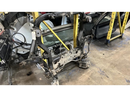 105947806-3c82de34-7b07-4aa1-baaf-ada5b2b2d6b0-Piece-Berceau-avant-VOLKSWAGEN-TRANSPORTER-6-PHASE-1-63fb3ab3554d7b25c895951d94e3611632d8af3e764abaf5d721efaf1e1aa050_m.jpg