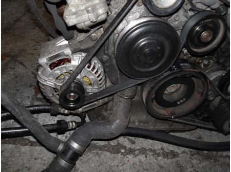 105985504-e4ae9d49-89cc-4994-8542-d98158ccb232-Piece-Moteur-MERCEDES-CLASSE-S-221-PHASE-1-500-55i-32V-V8-db2d819ff5537c1cbf72bcb36c2993f8374c2326279e10bd4cf1316e765c73a1_m.JPG