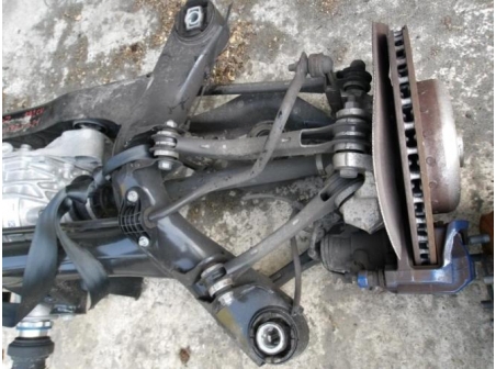 105995060-075ab20a-2670-44c7-a070-19ea5a831e9f-Piece-Train-arriere-complet-BMW-SERIE-3-G21-TOURING-BREAK-330E-20i-16V-TURBO-HYBRID-2e2a5ff52f90a90a3d60f07ea4113dbc33c1d57b81b58ab50c5ce8c1c9ffd8fe_m.JPG