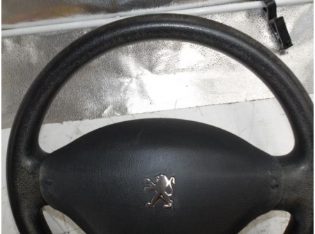 106043800-0cbbe701-0d3d-4520-8b1a-fca3788a0bb1-Piece-106043800-Volant-PEUGEOT-207-1-Ethanol-62bae05757b3fcde1c8cfc2f13d87d95db611ab307f9e77a2900a4b44b6bcad7_m.JPG