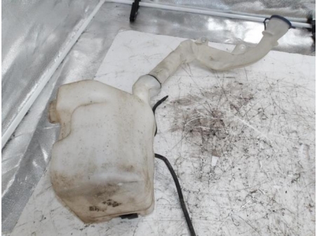 106044081-d76083b8-26ff-406d-8219-71f4d58c8bbc-Piece-Vase-de-lave-glace-PEUGEOT-8a43b3589d20ac53c94afc6a1a4bc51e8e308071fd911c40ffc70649d4c38533_m.JPG