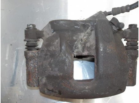 106075372-6b0e26dc-2866-4a72-8980-0d7844f968f9-Piece-106075372-Etrier-avant-gauche-FORD-TRANSIT-4-22-TDCI-16V-TURBO-ad5ba9da410e2911f740444bf6129077e8c8f44faab6b2a8f7d7486dce6255c5_m.JPG